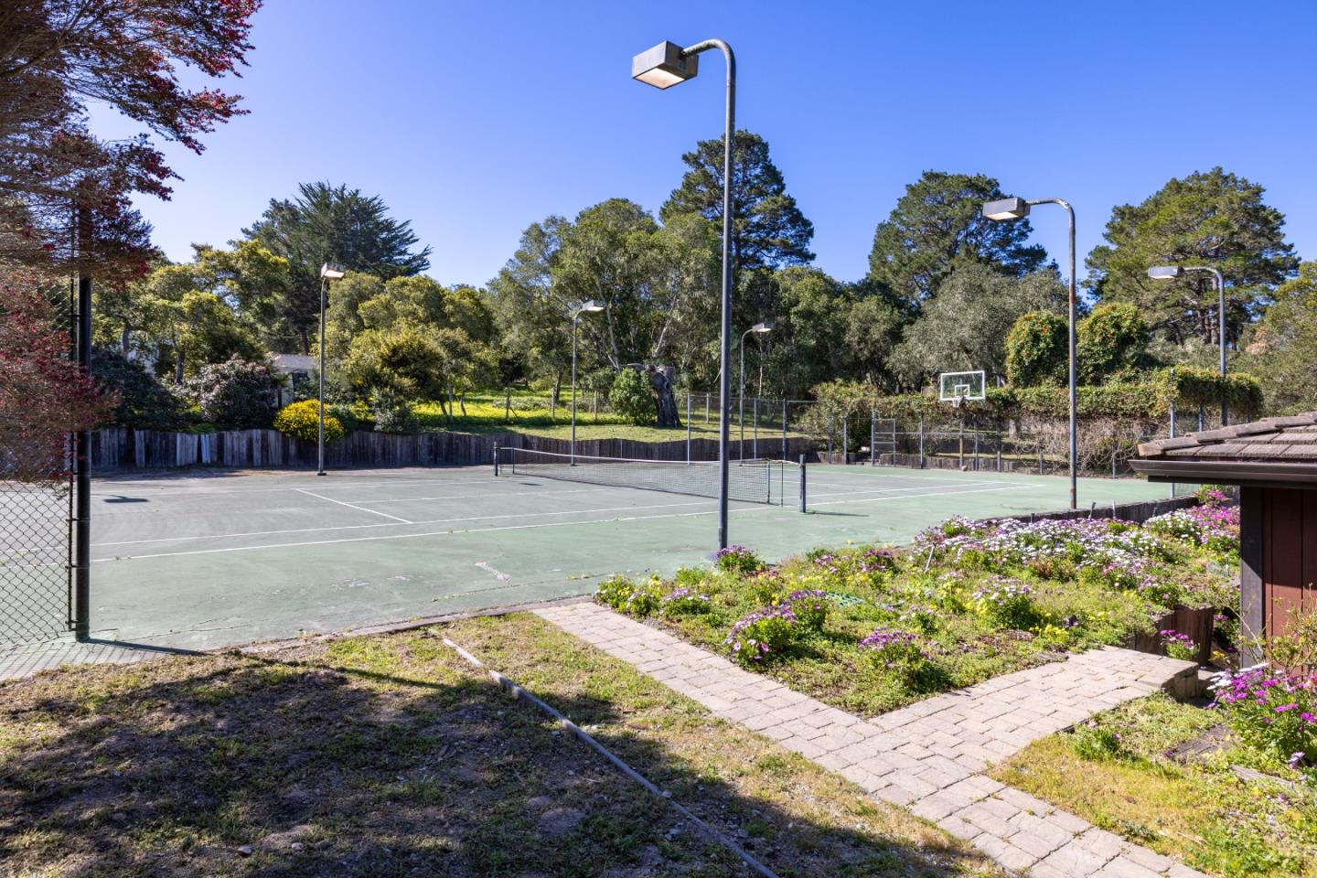 Property photo 48
