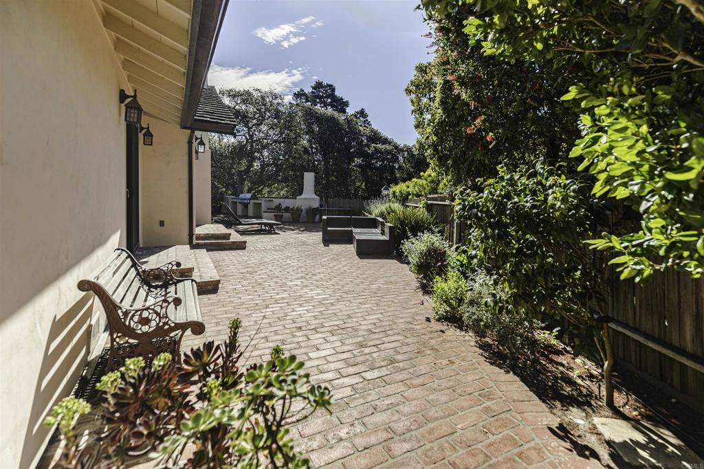 Property photo 30