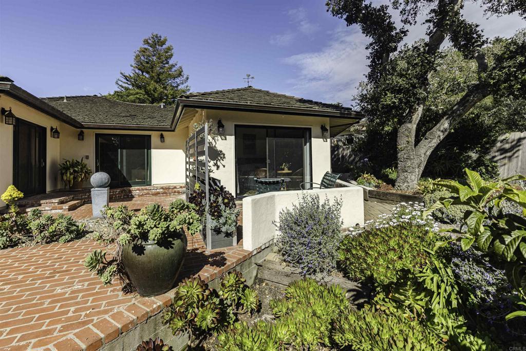 Property photo 35