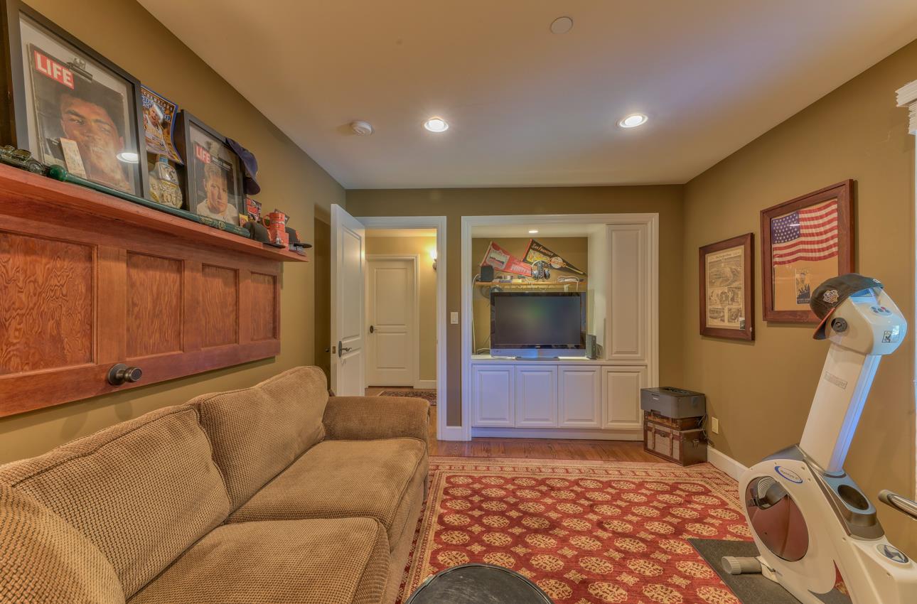 Property photo 28