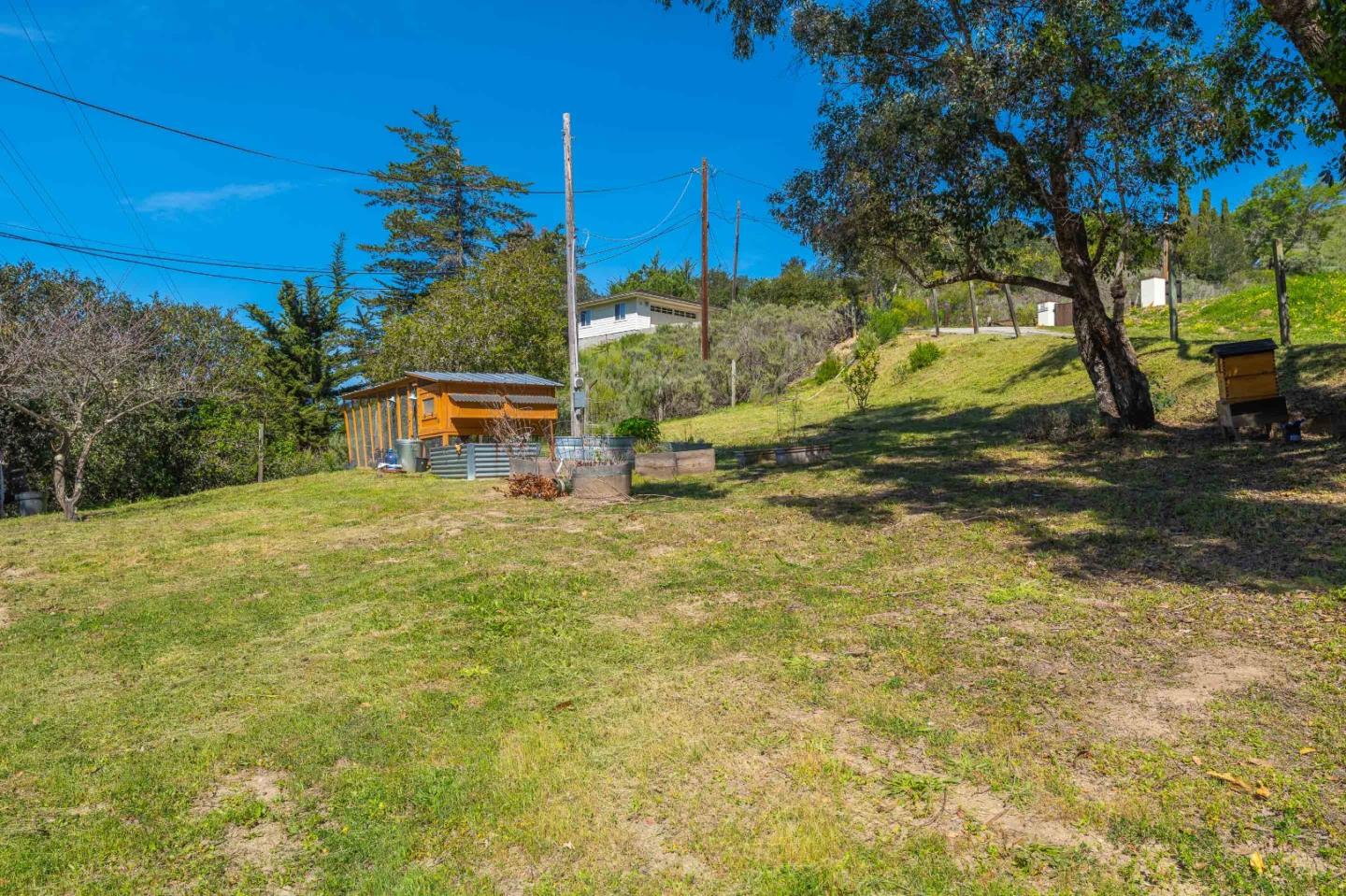 Property photo 31