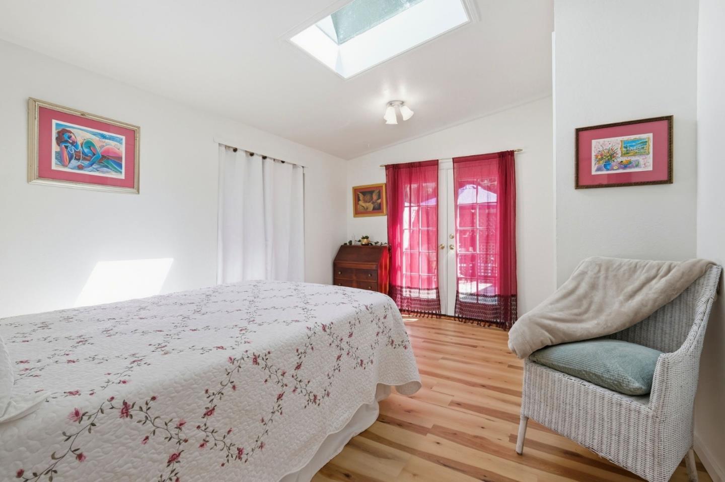Property photo 35