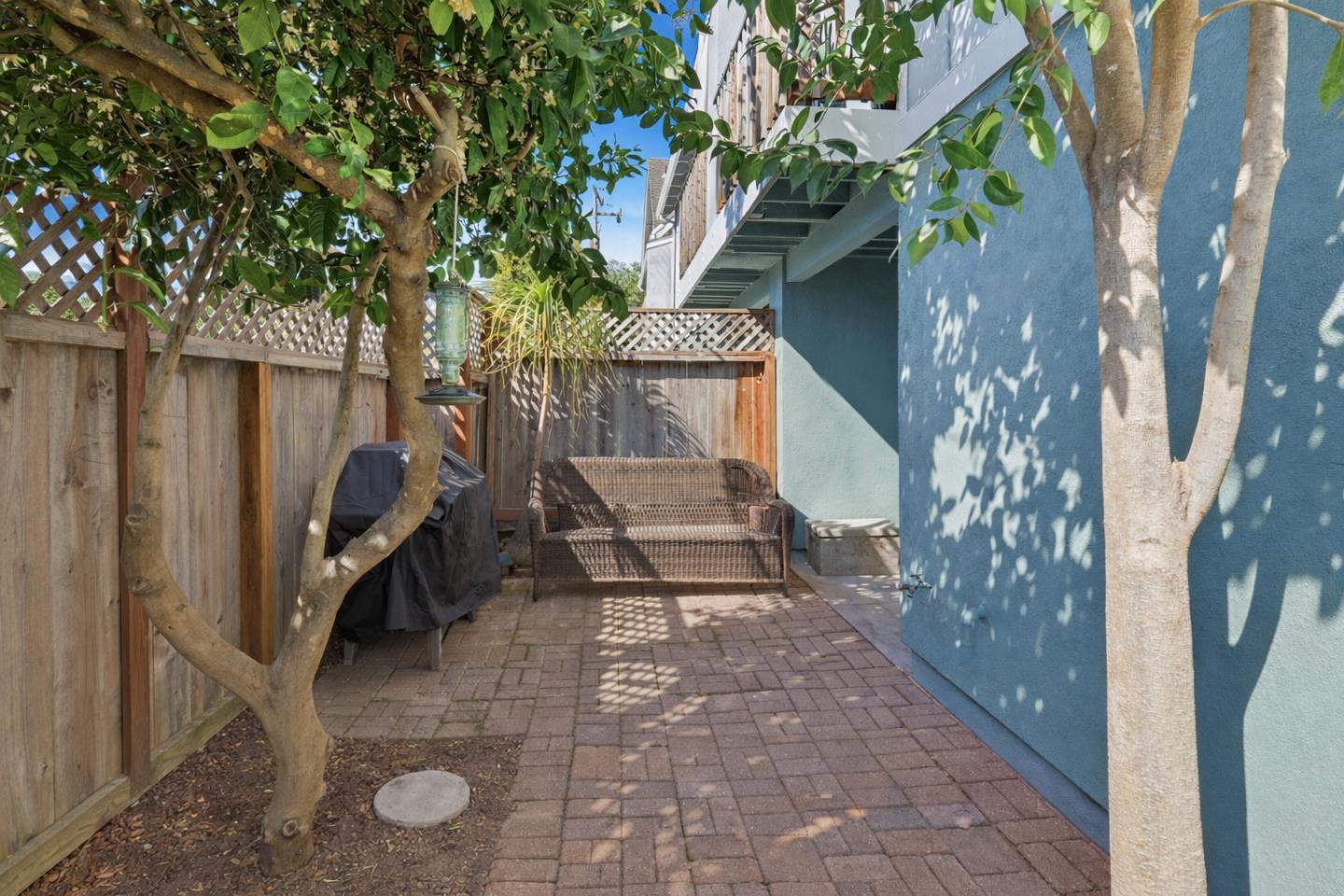 Property photo 32