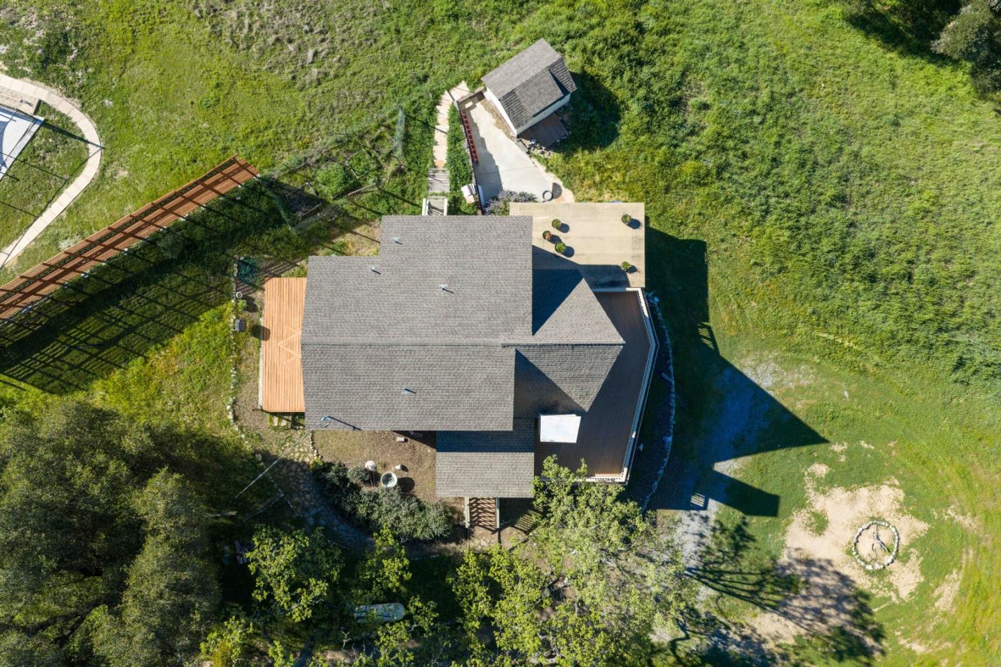 Property photo 37