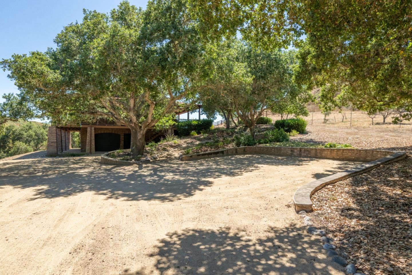 Property photo 24