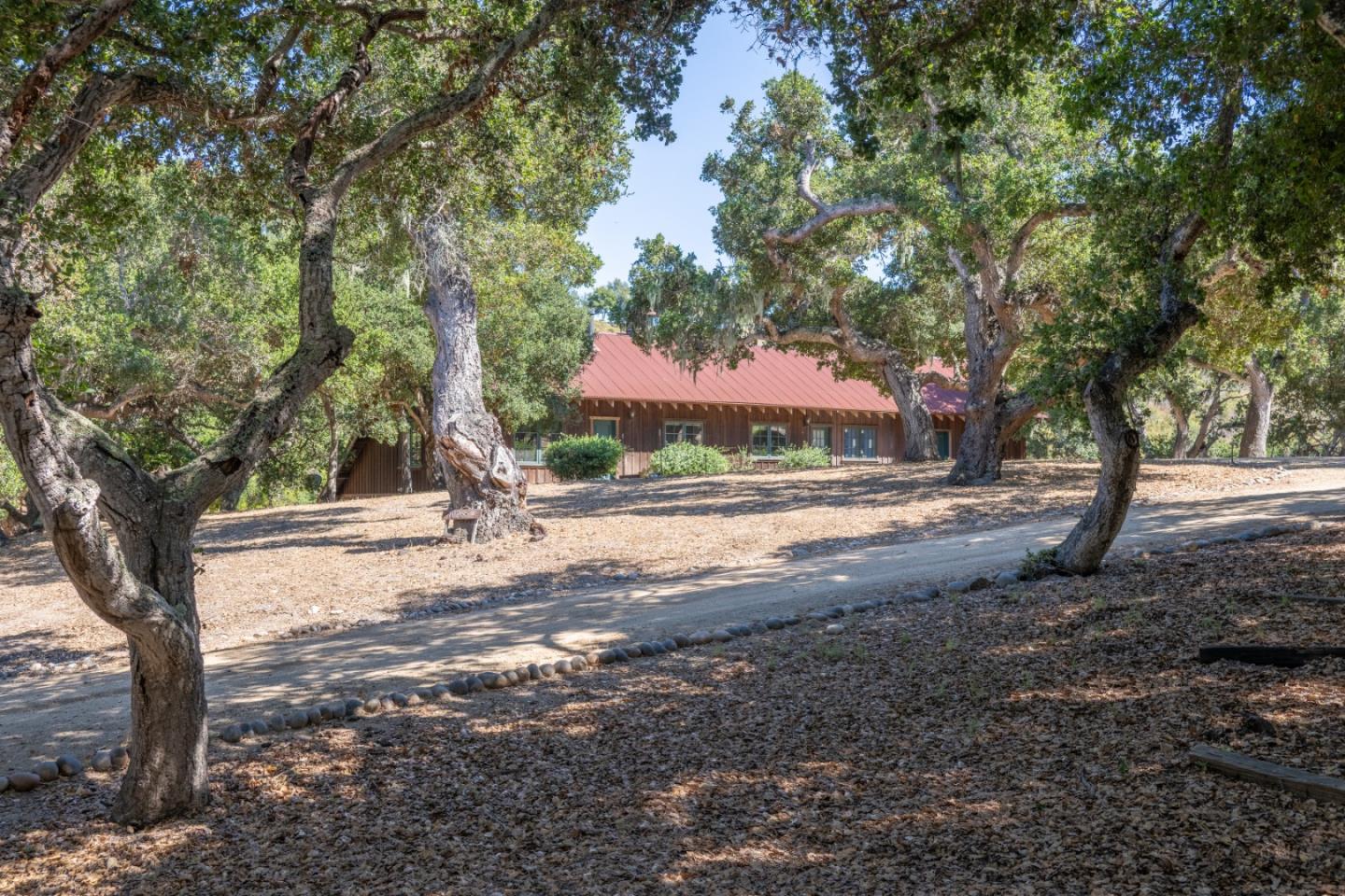 Property photo 25
