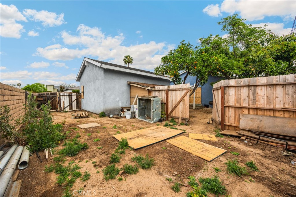Property photo 43