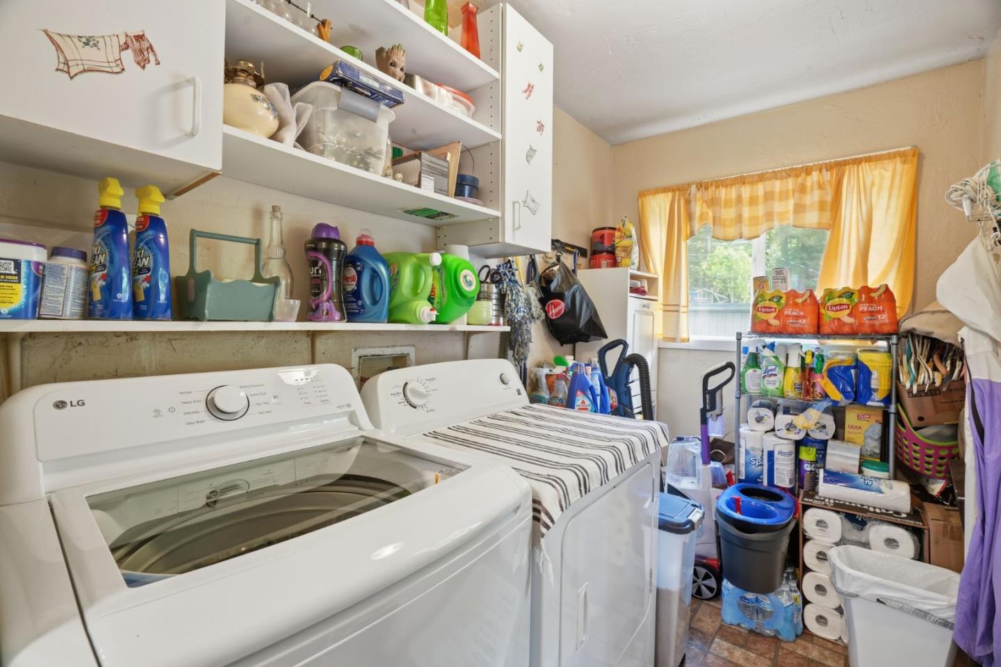 Property photo 28