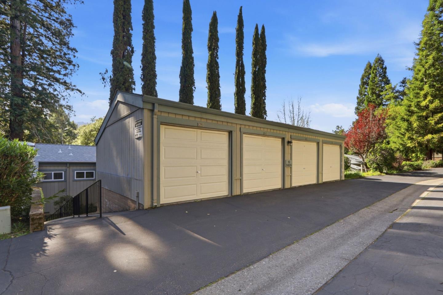 Property photo 47