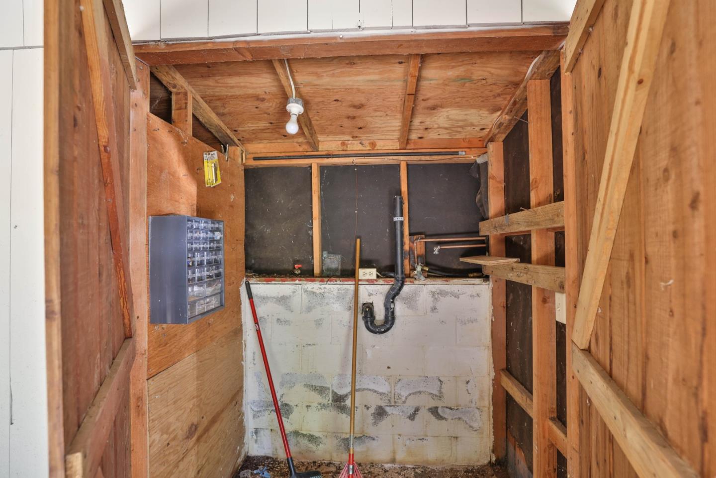 Property photo 36