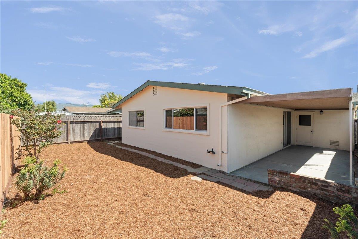 Property photo 24