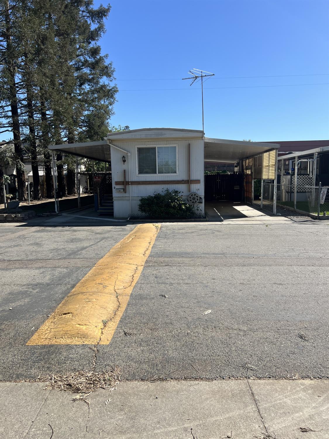 7676 N Fresno St Unit 2