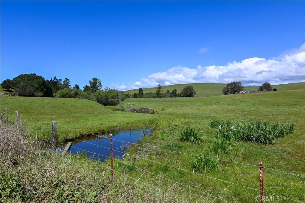 Property photo 35