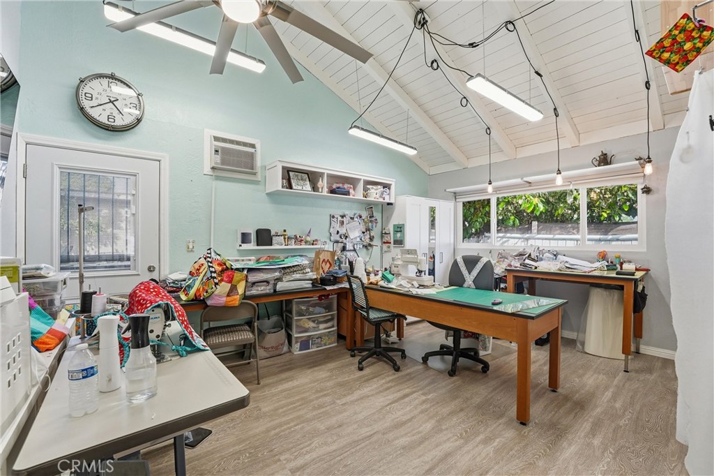 Property photo 28