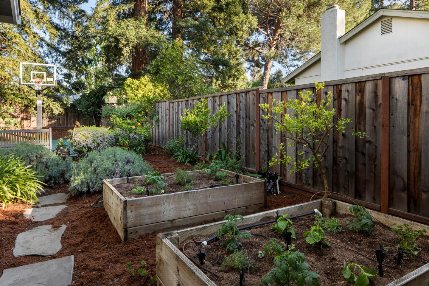 Property photo 37