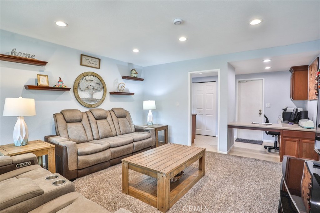 Property photo 25