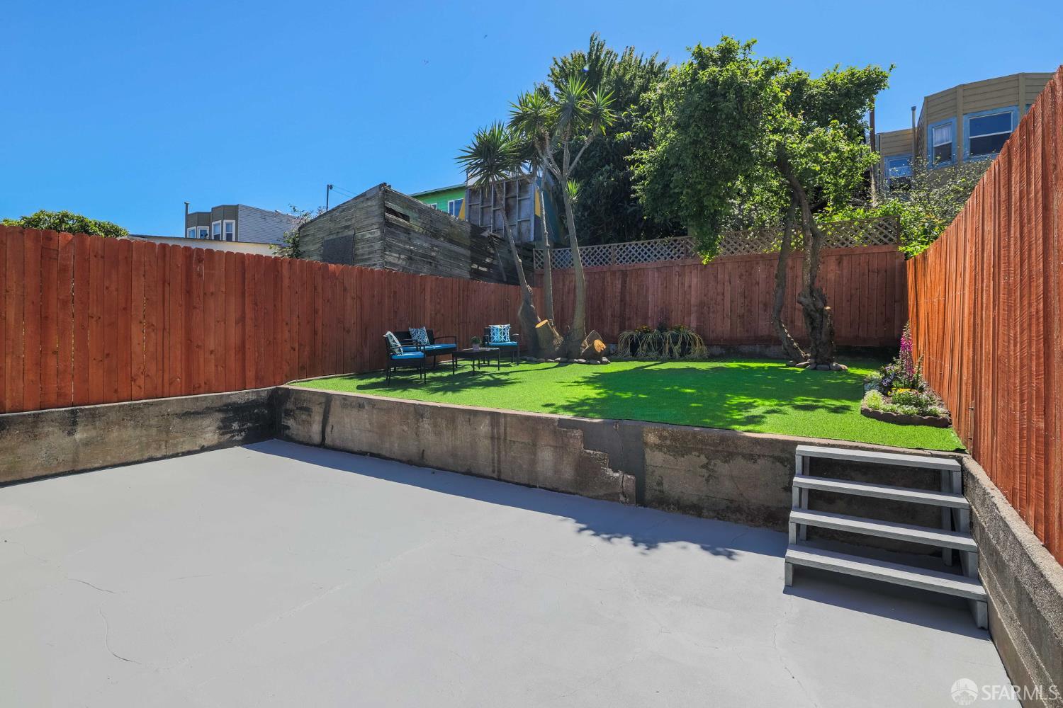 Property photo 35