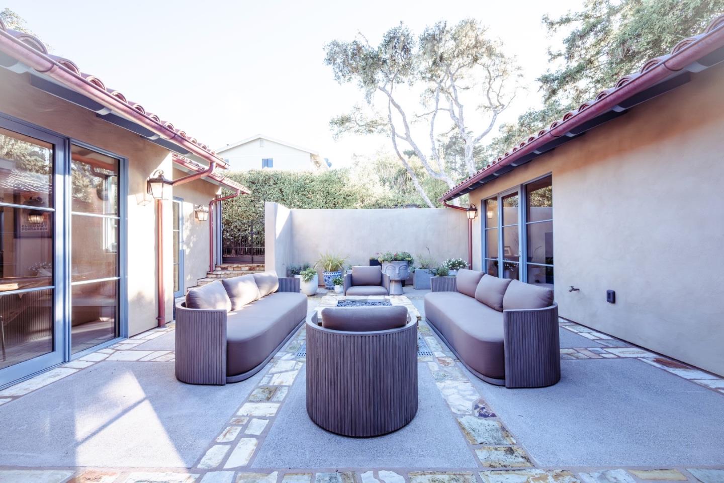 Property photo 40