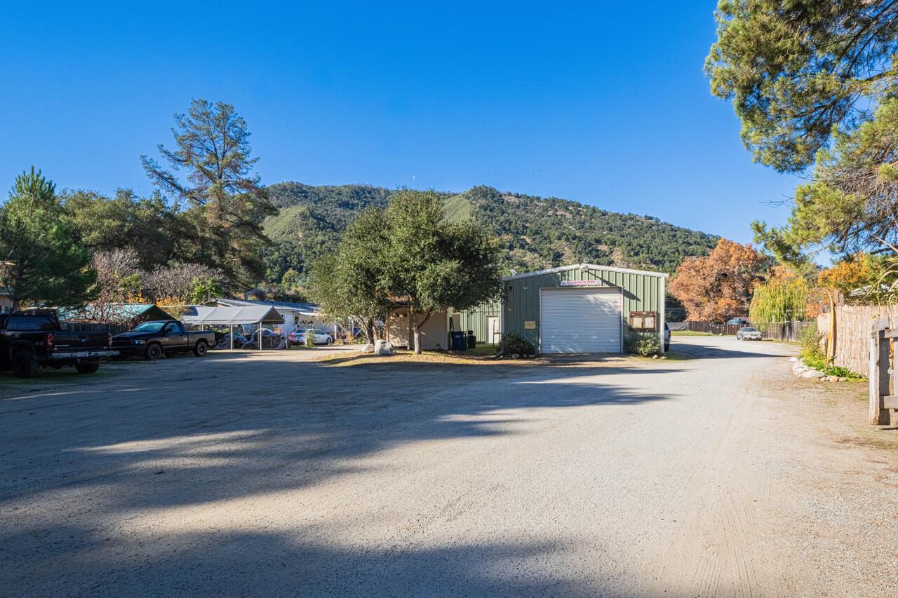 Property photo 32