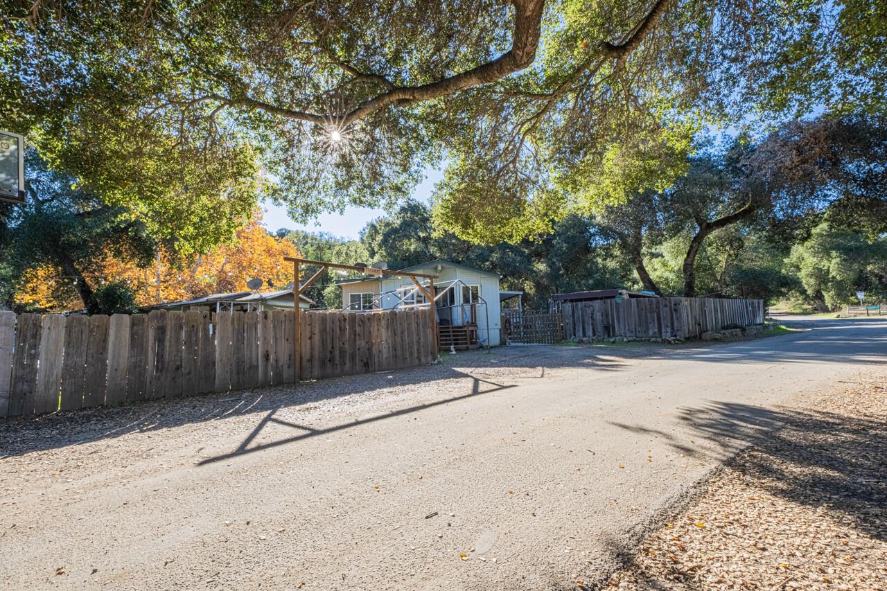 Property photo 37