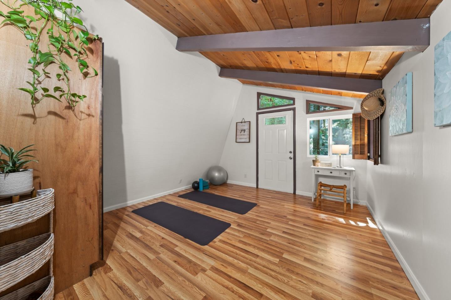 Property photo 44
