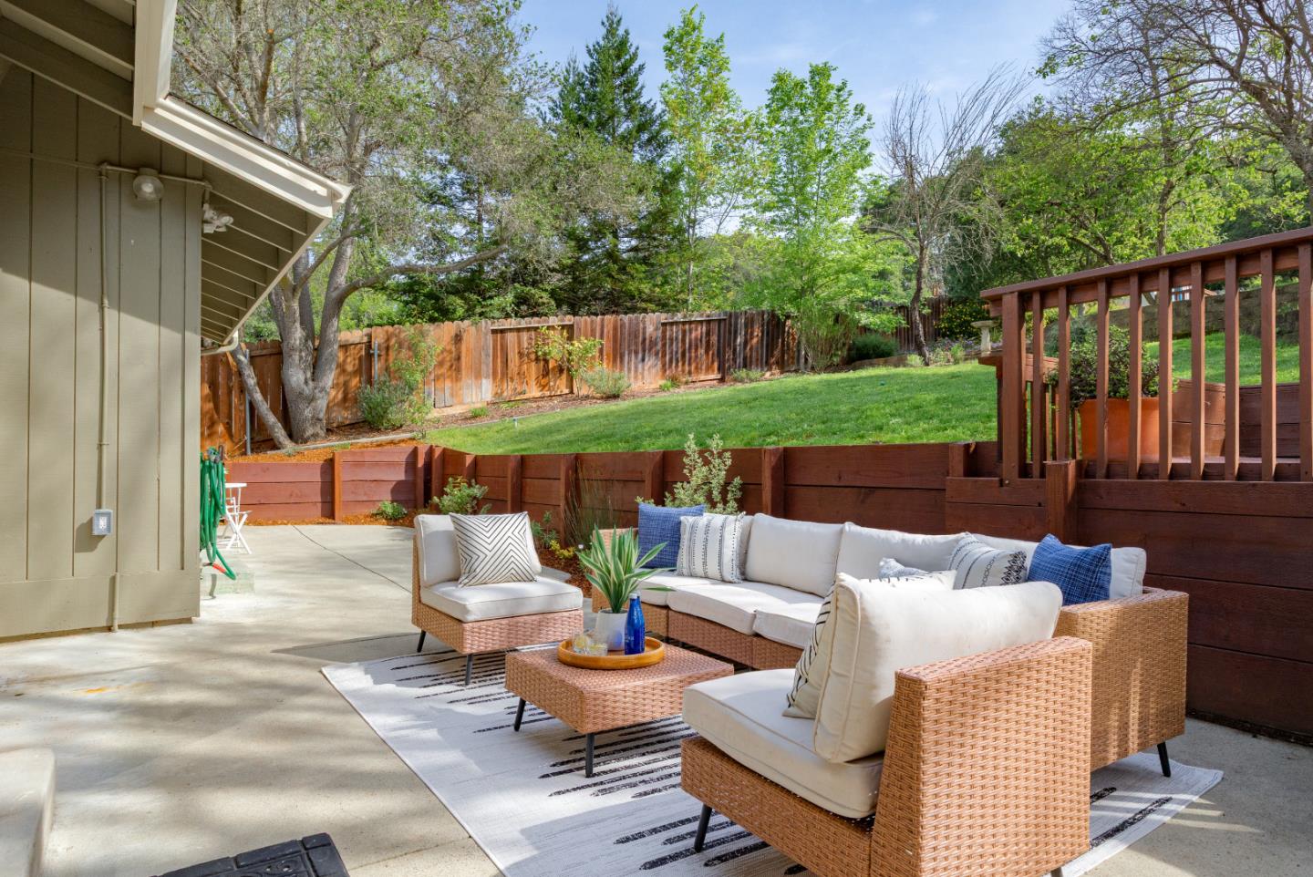 Property photo 40