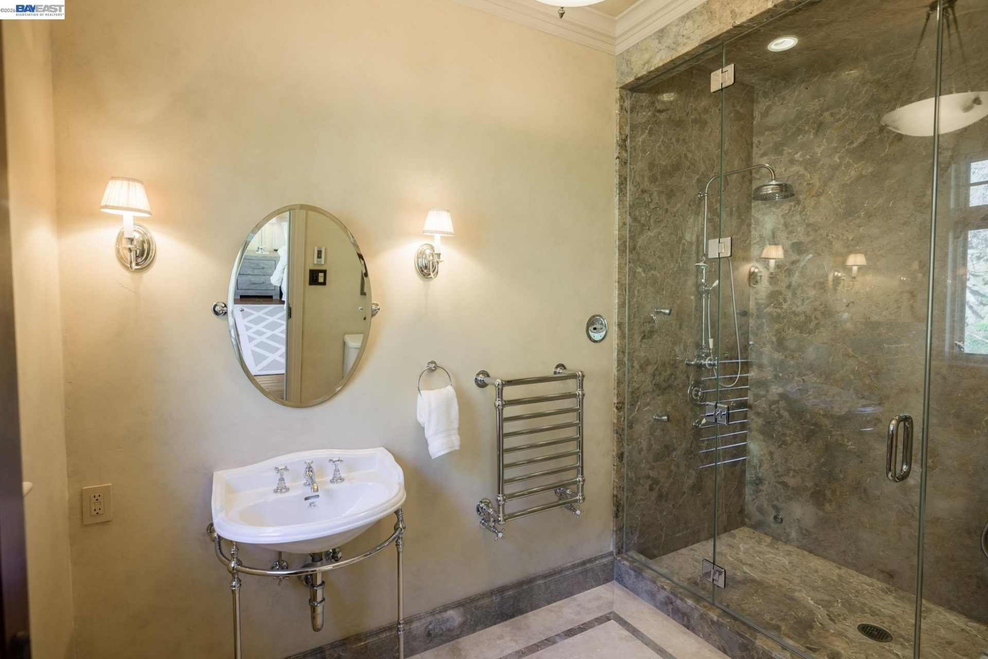 Property photo 46