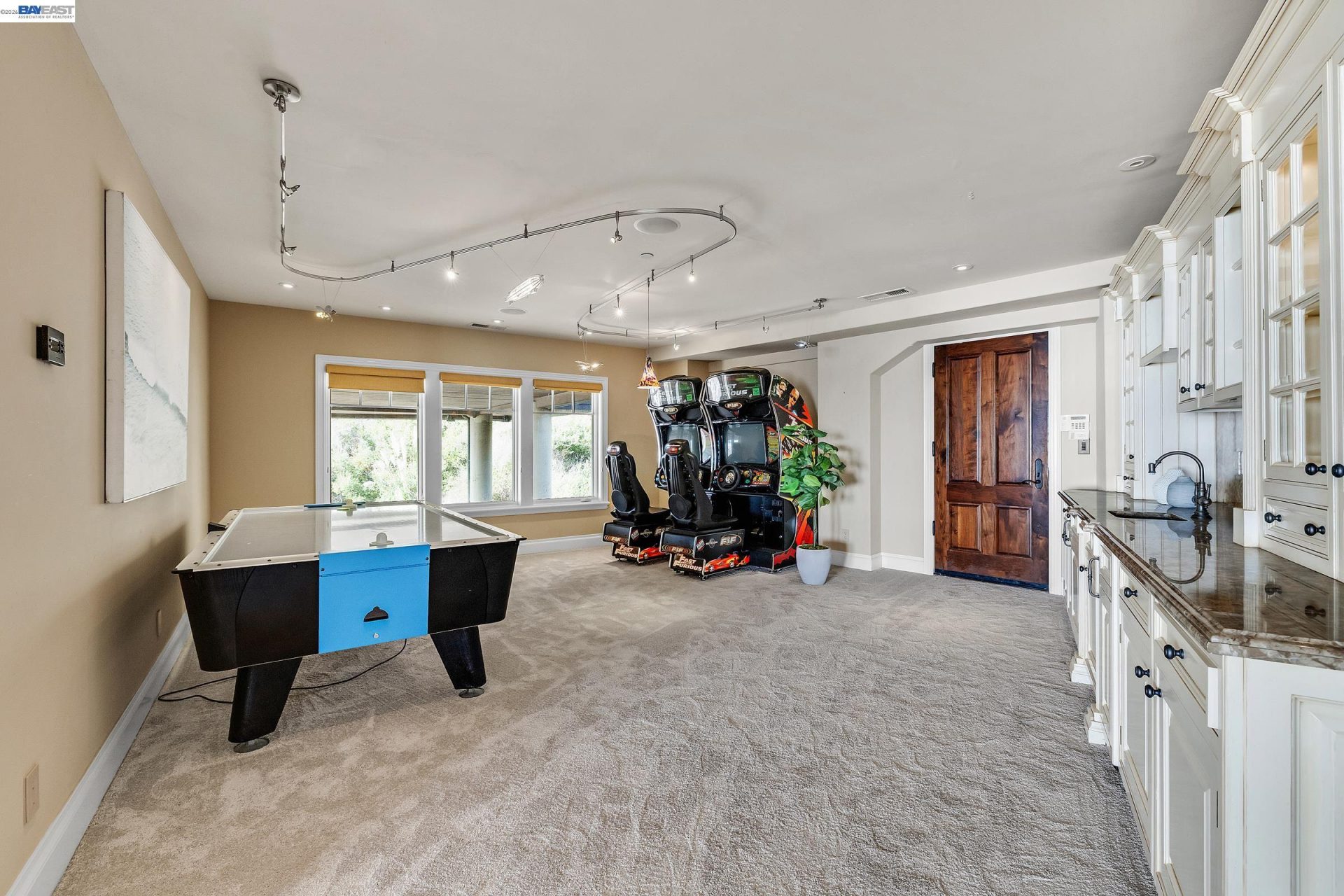 Property photo 48