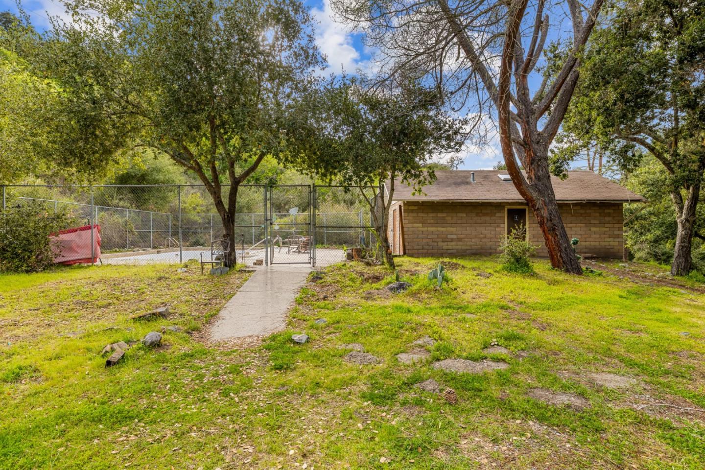 Property photo 30