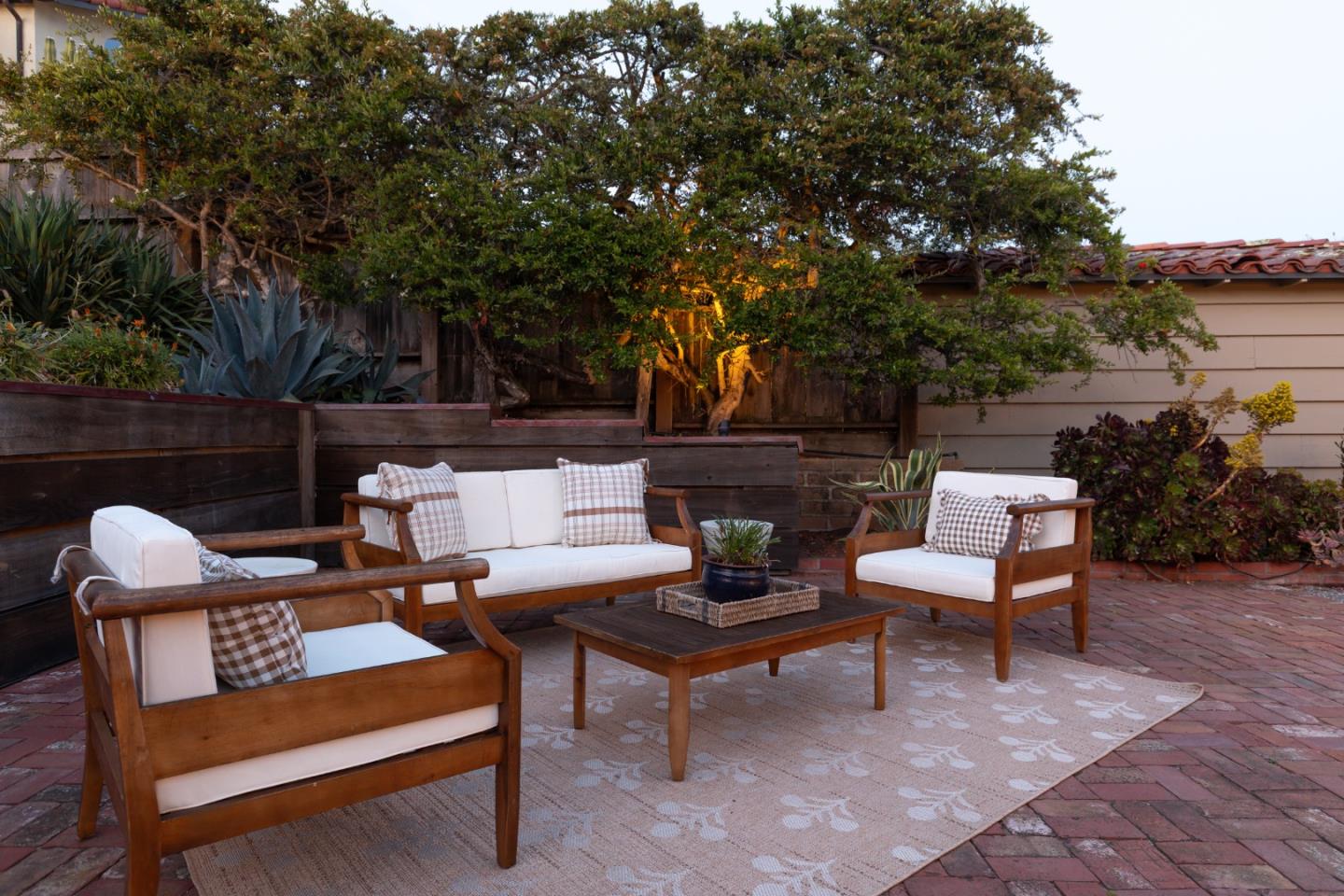 Property photo 43