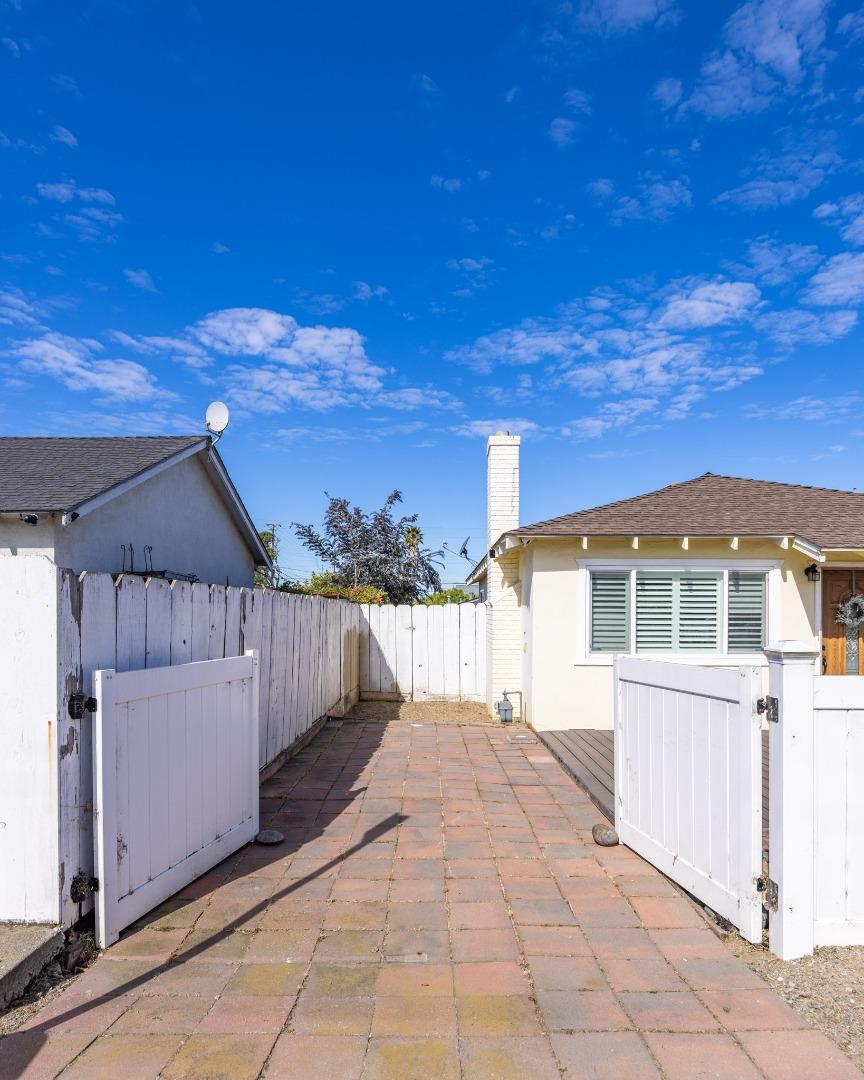 Property photo 24