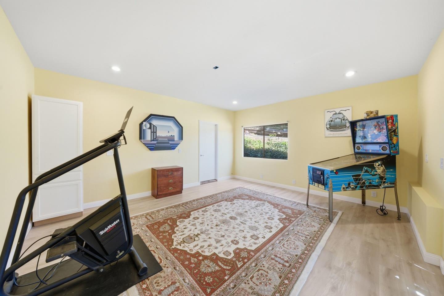 Property photo 35
