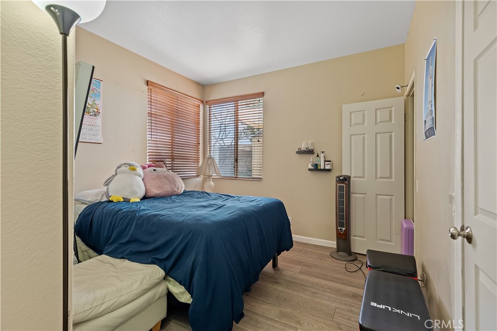 Property photo 35