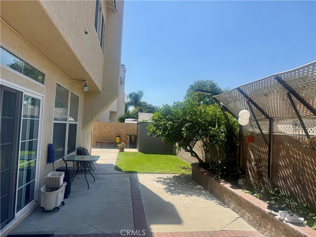 Property photo 32