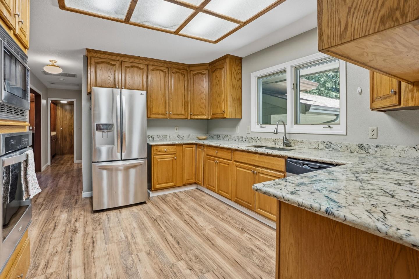 Property photo 44