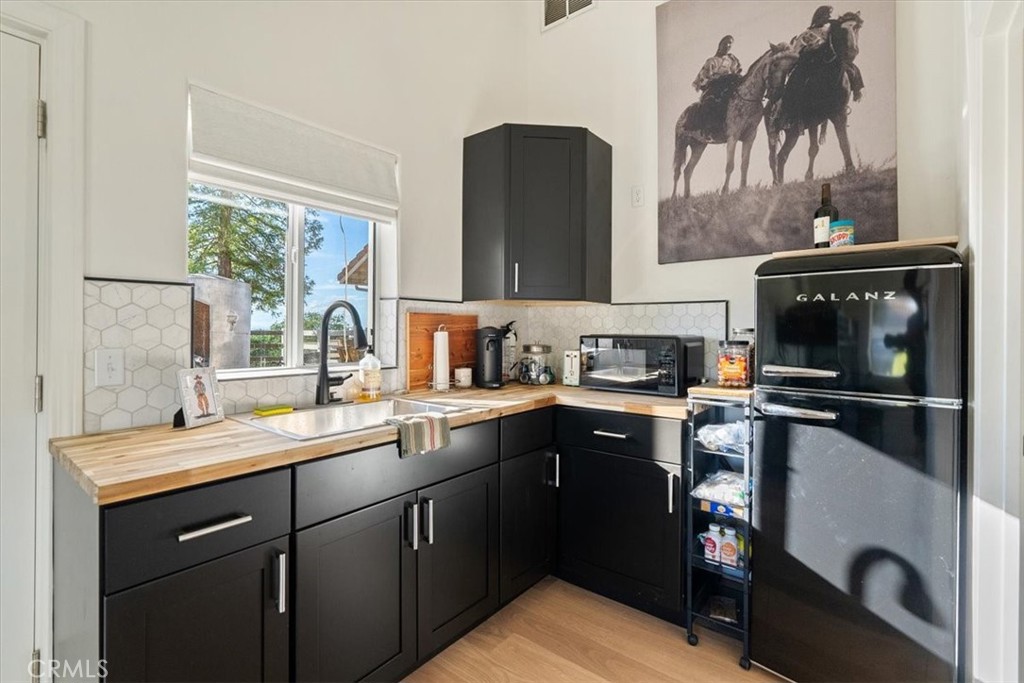 Property photo 45