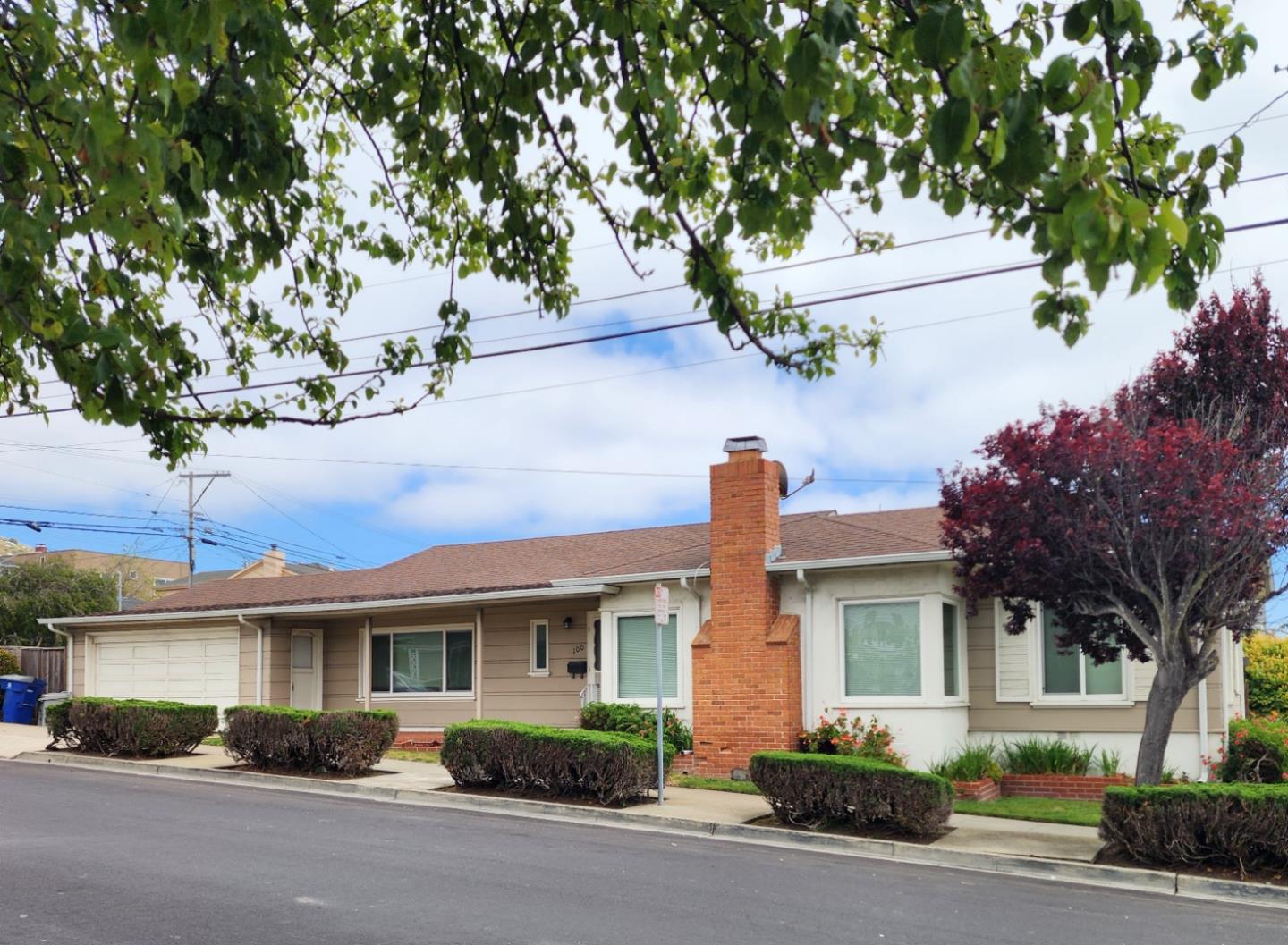 100 Eucalyptus Ave
