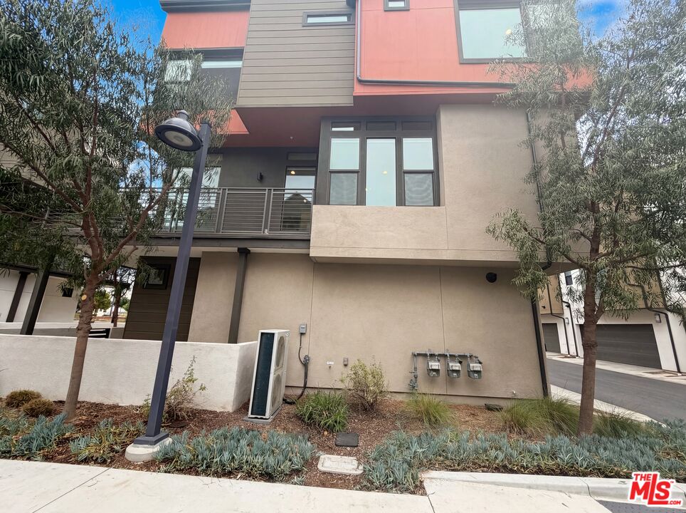 Property photo 28
