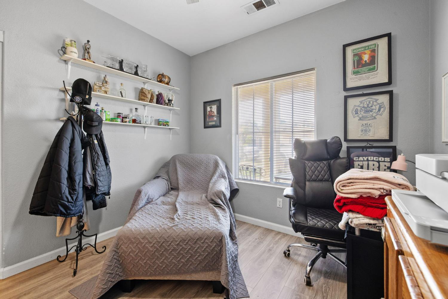 Property photo 33