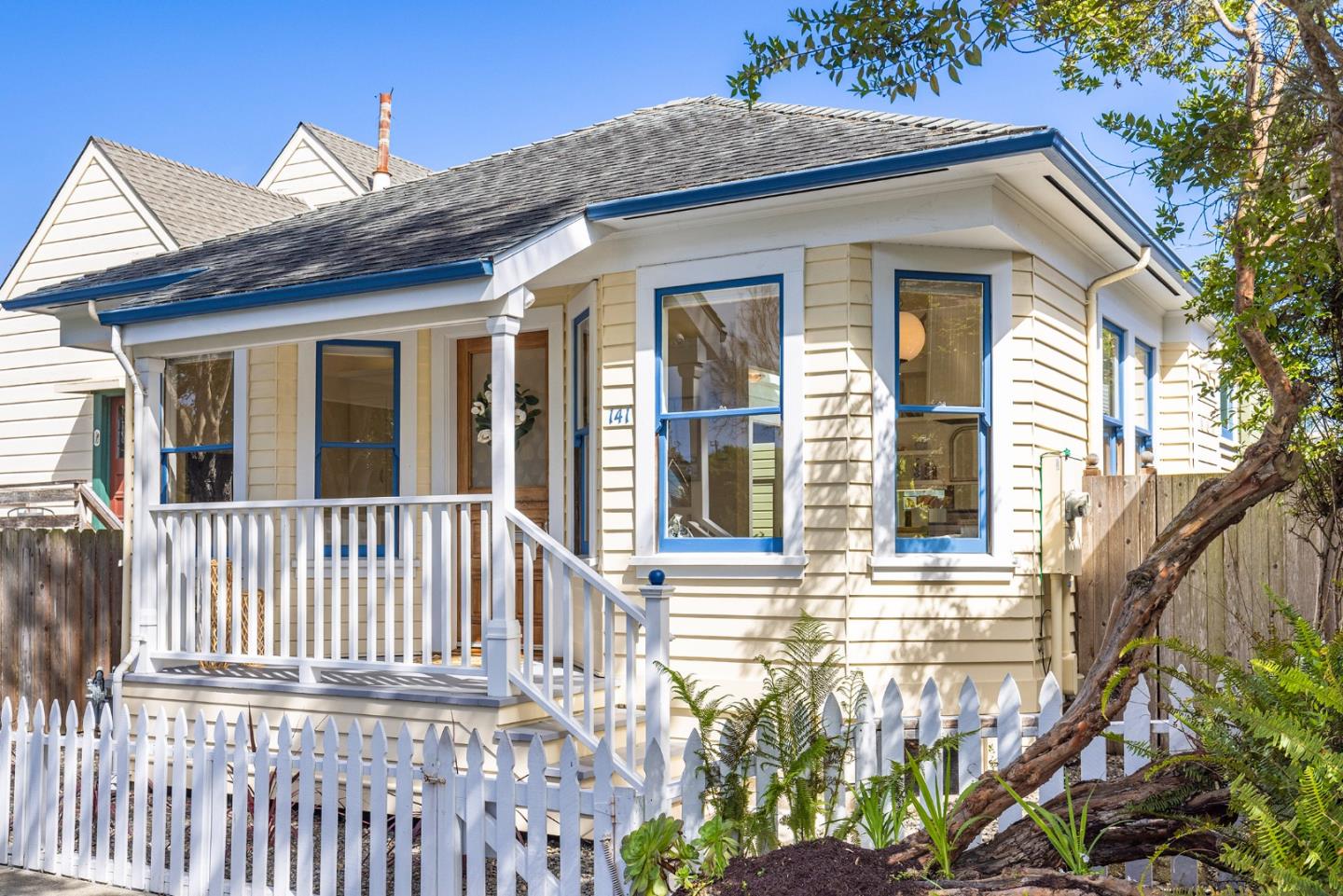 141 Caledonia Ave