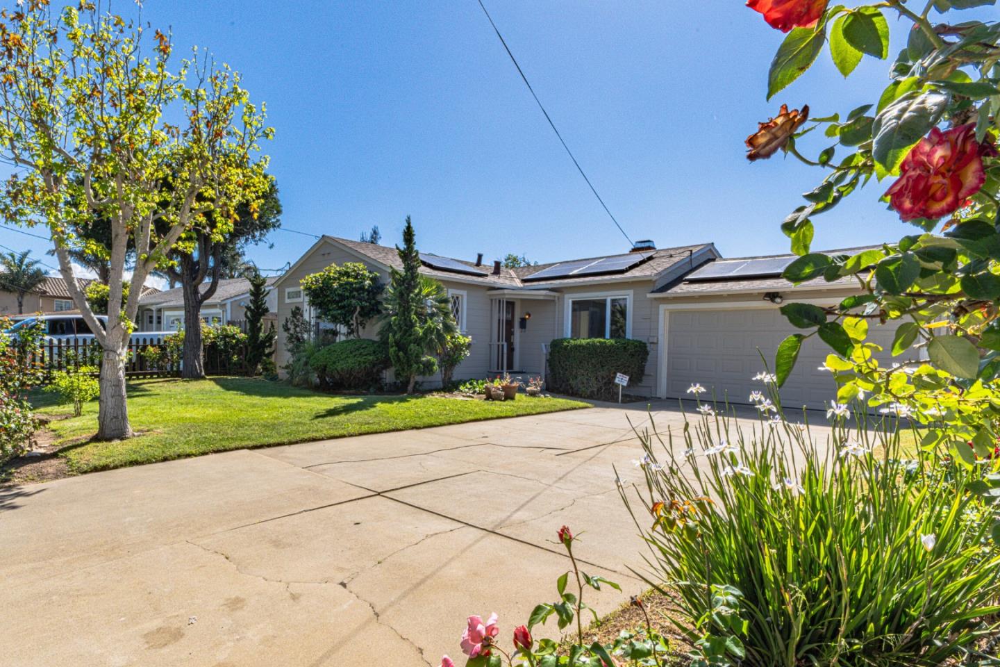 319 Tapadero St