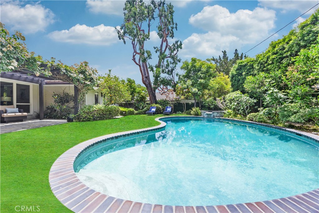 Property photo 40
