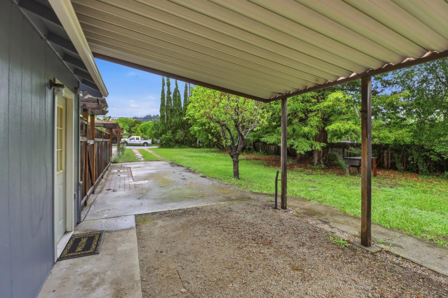 Property photo 44