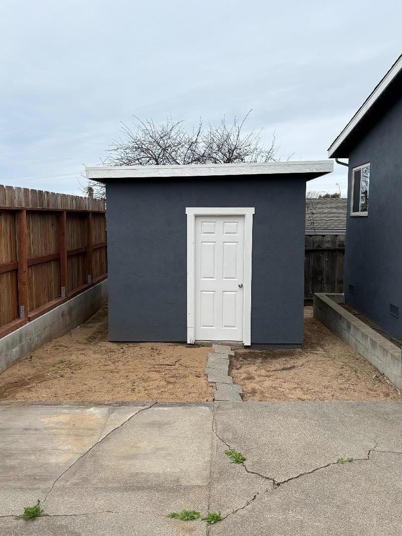 Property photo 28