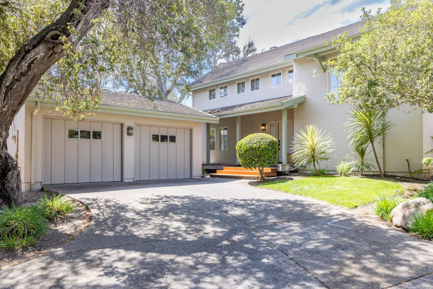 25399 Markham Ln