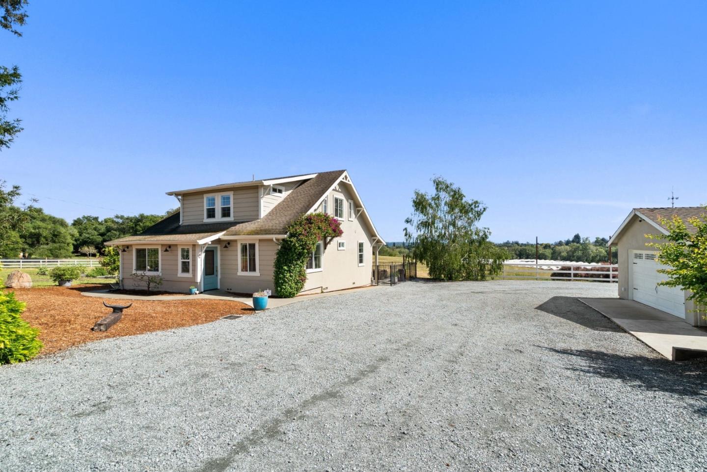 Property photo 40