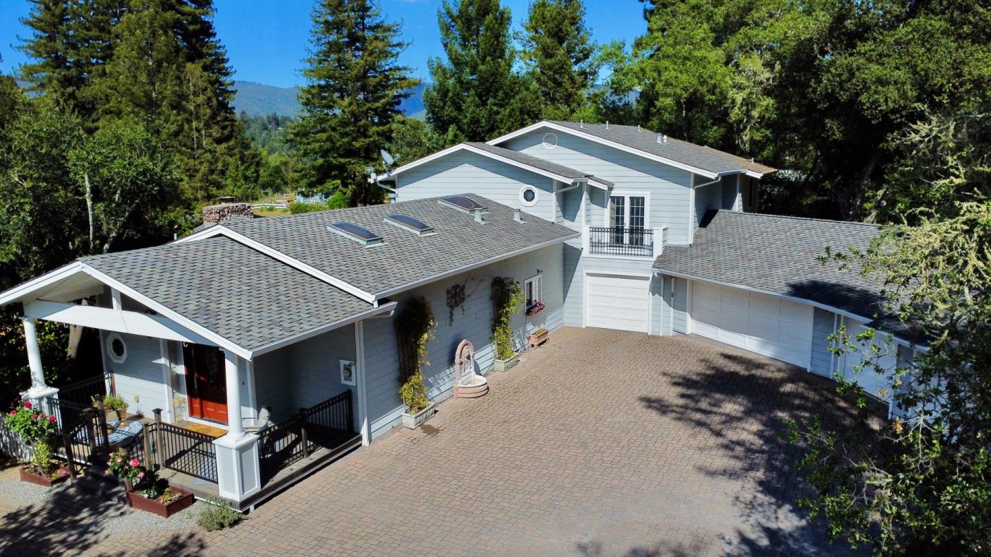 24010 Summit Woods Dr