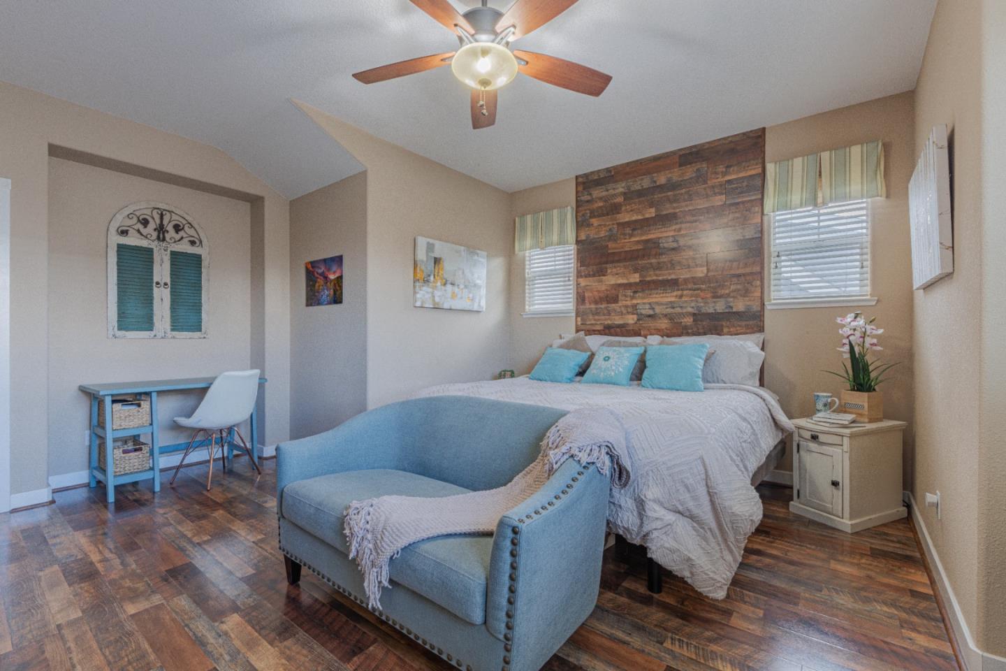 Property photo 37