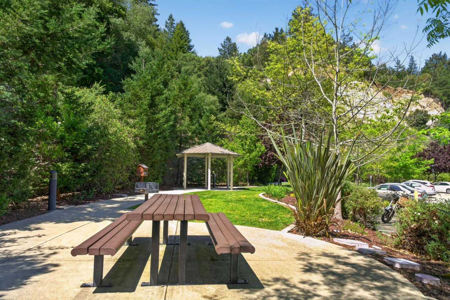 Property photo 44