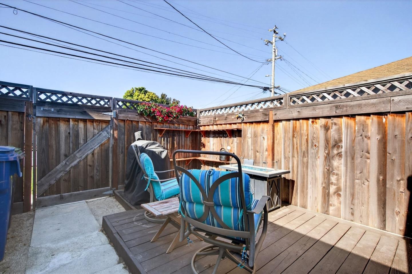 Property photo 33